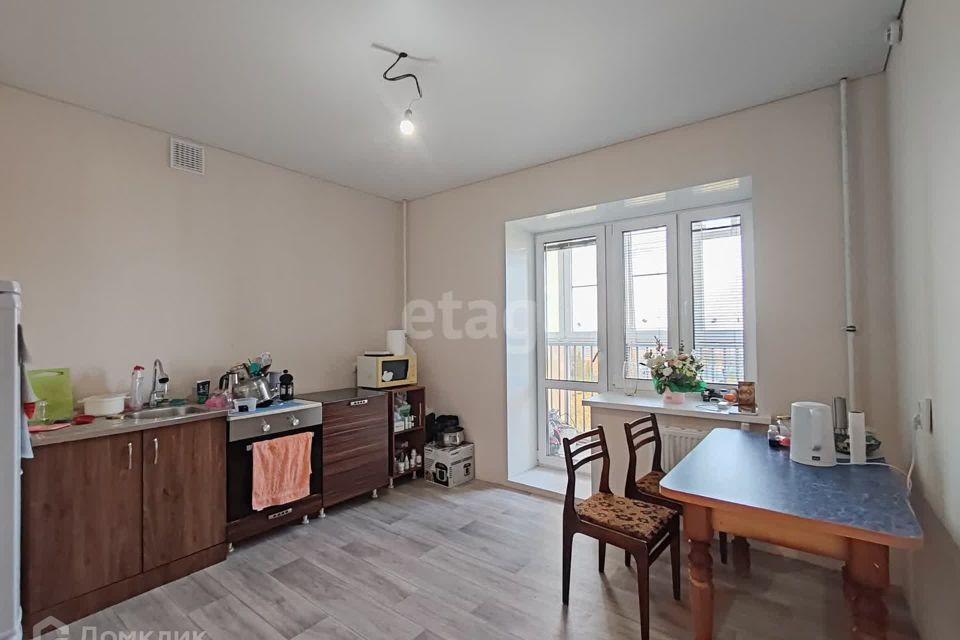 Продаётся 2-комнатная квартира, 60.5 м²