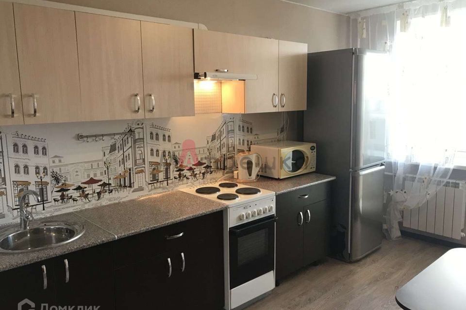 Продаётся 1-комнатная квартира, 38 м²