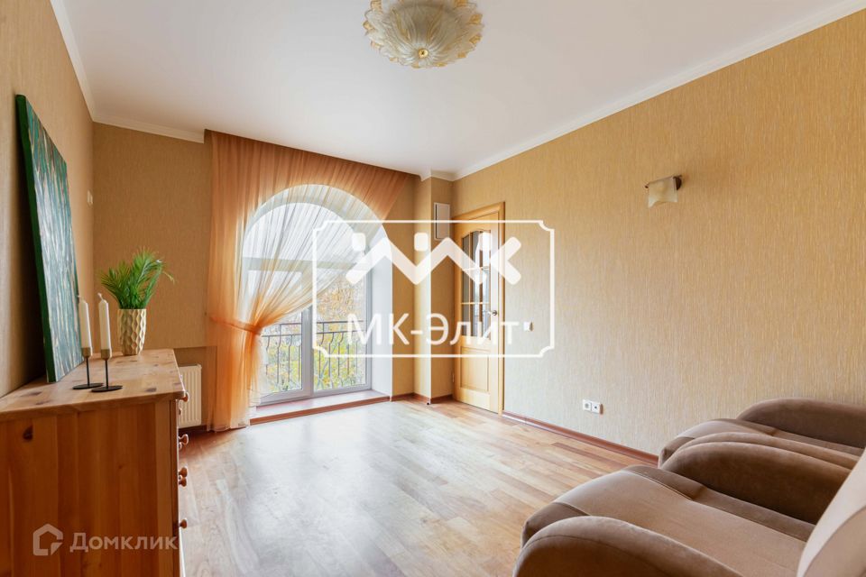 Продаётся 3-комнатная квартира, 95 м²
