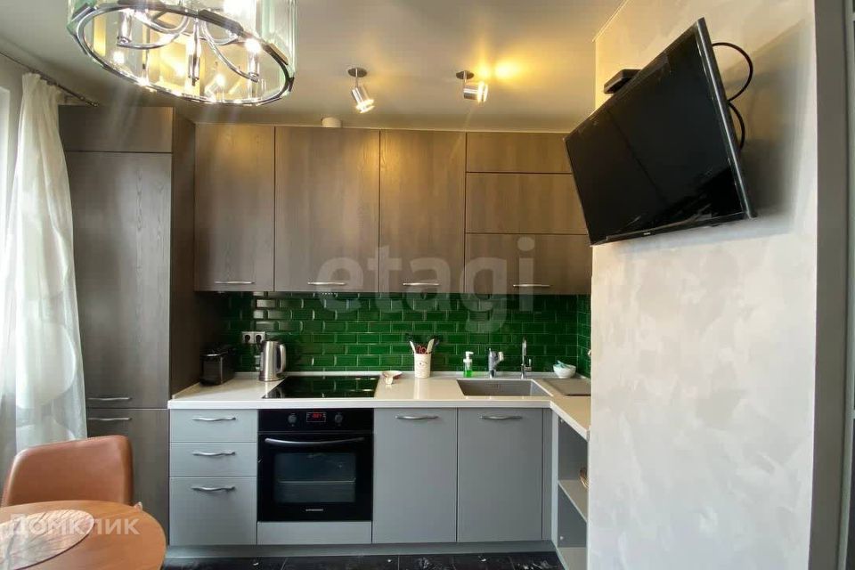 Продаётся 2-комнатная квартира, 58 м²
