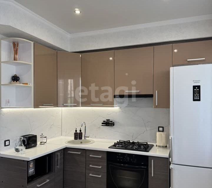 Продаётся 3-комнатная квартира, 95 м²