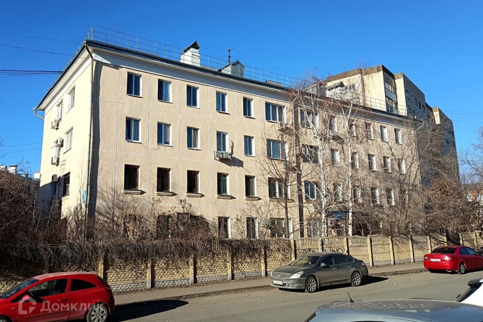 Продаётся 2-комнатная квартира, 43.3 м²