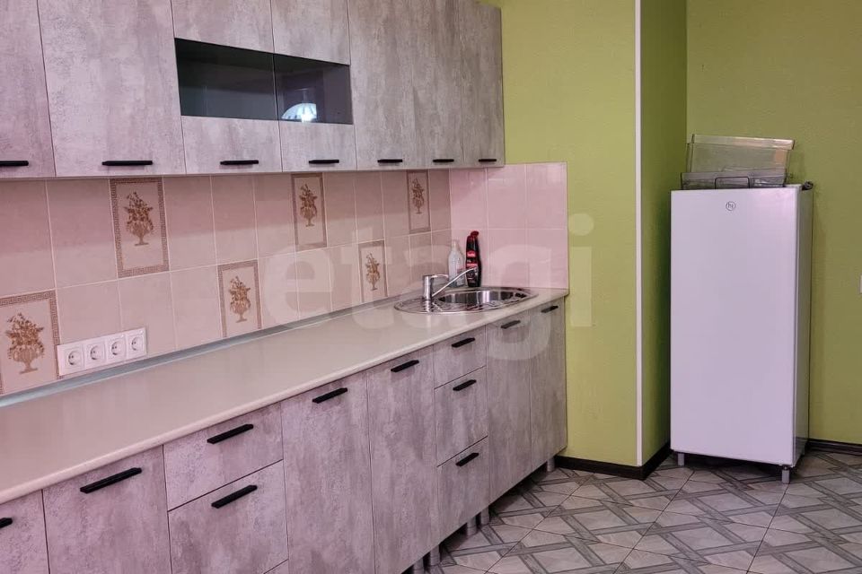 Продаётся 1-комнатная квартира, 40 м²