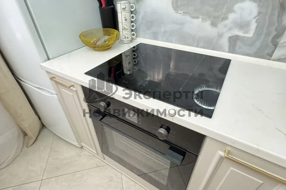 Продаётся 3-комнатная квартира, 72.3 м²