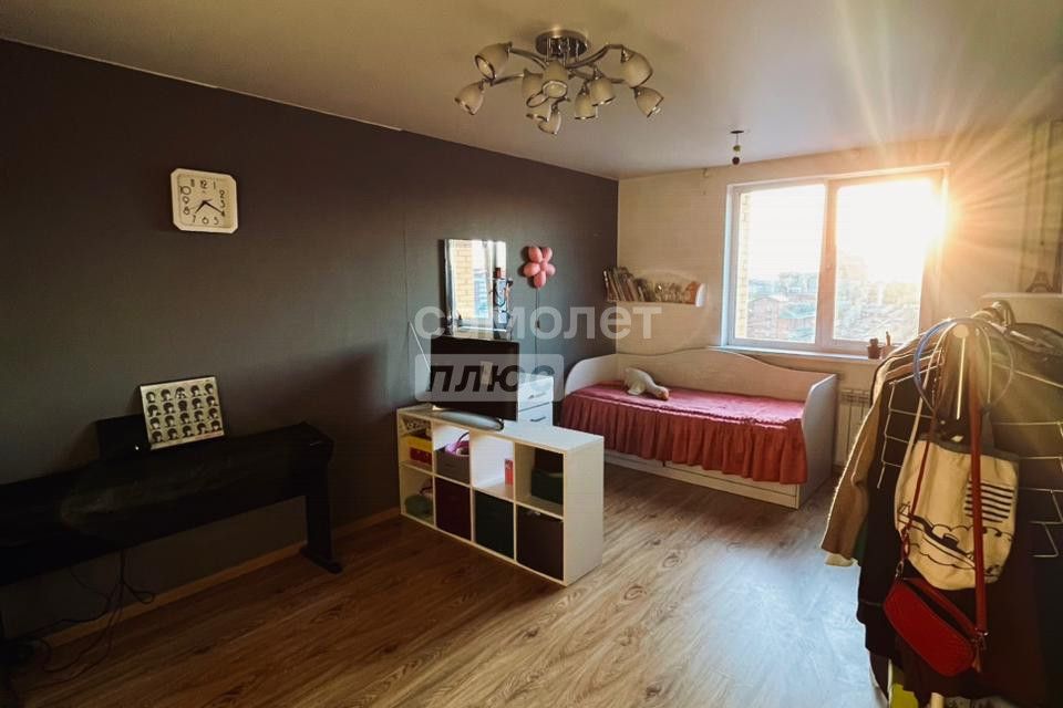Продаётся 3-комнатная квартира, 65 м²
