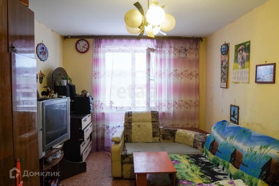 Продаётся комната в 5-комн. квартире, 24.4 м²