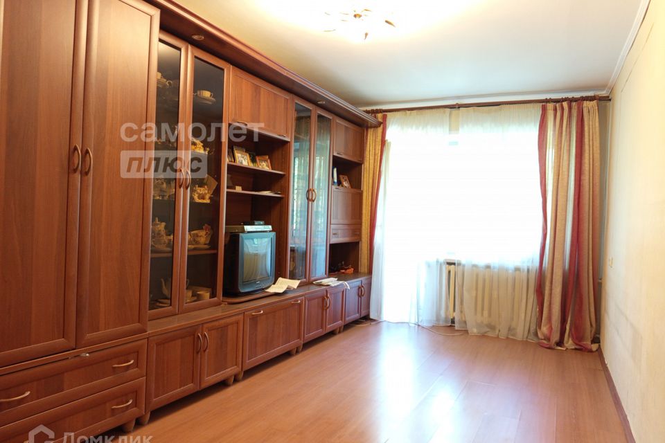 Продаётся 2-комнатная квартира, 43.6 м²