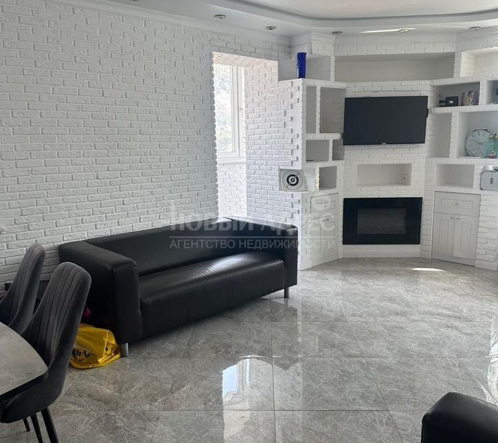 Продаётся студия, 82.4 м²