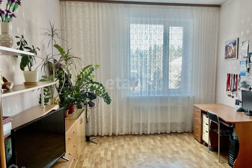 Продаётся 3-комнатная квартира, 94.6 м²