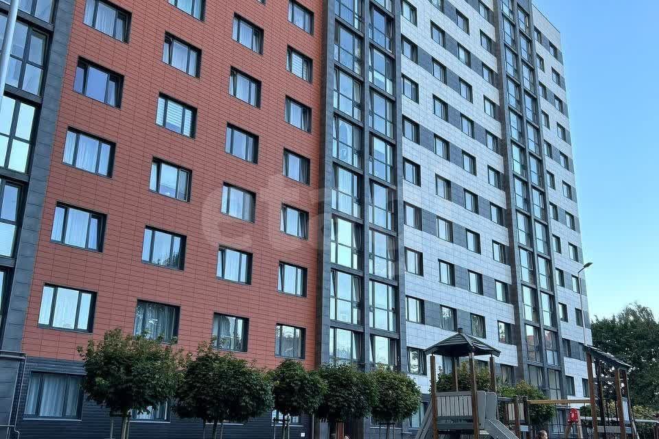 Продаётся 2-комнатная квартира, 55.8 м²