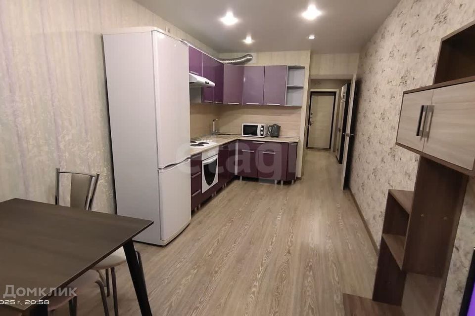 Сдаётся 2-комнатная квартира, 70 м²