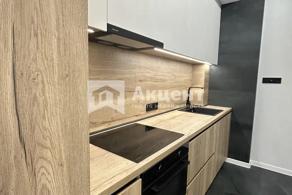 Продаётся 1-комнатная квартира, 48 м²