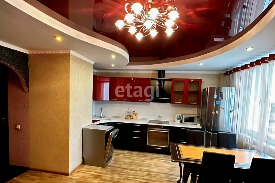 Продаётся 3-комнатная квартира, 72 м²