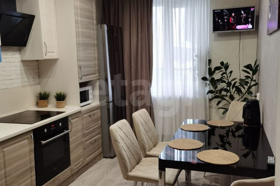 Продаётся 3-комнатная квартира, 76.9 м²