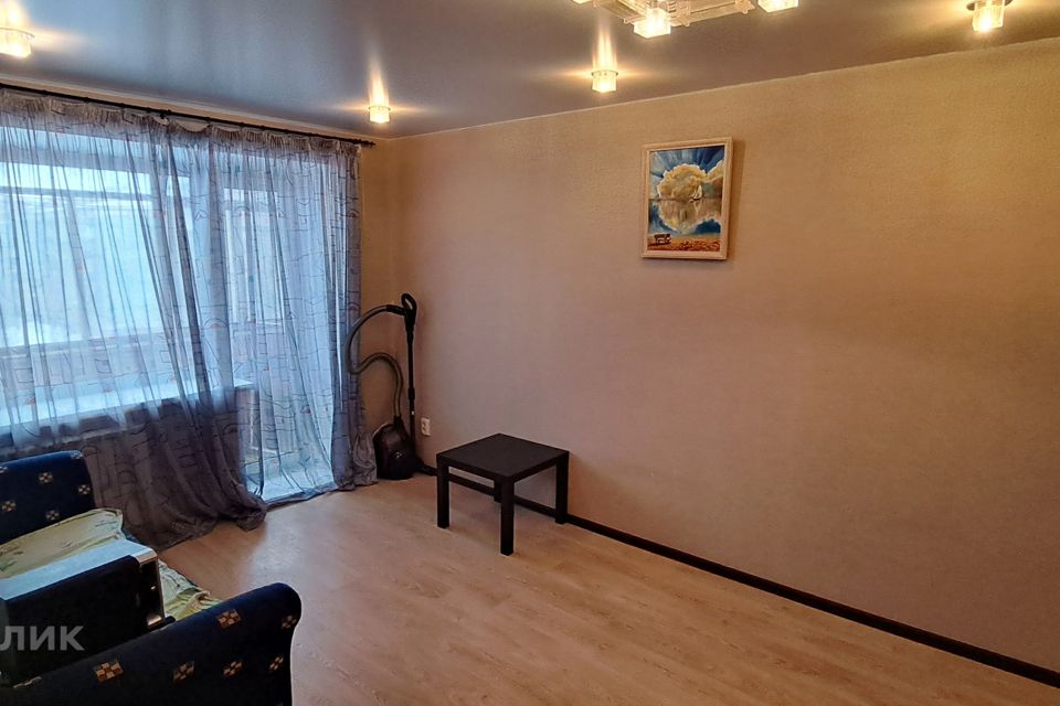 Сдаётся 3-комнатная квартира, 55.7 м²