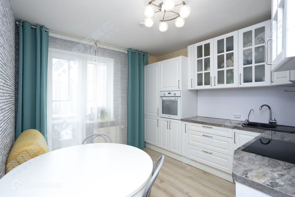 Продаётся 2-комнатная квартира, 54.2 м²