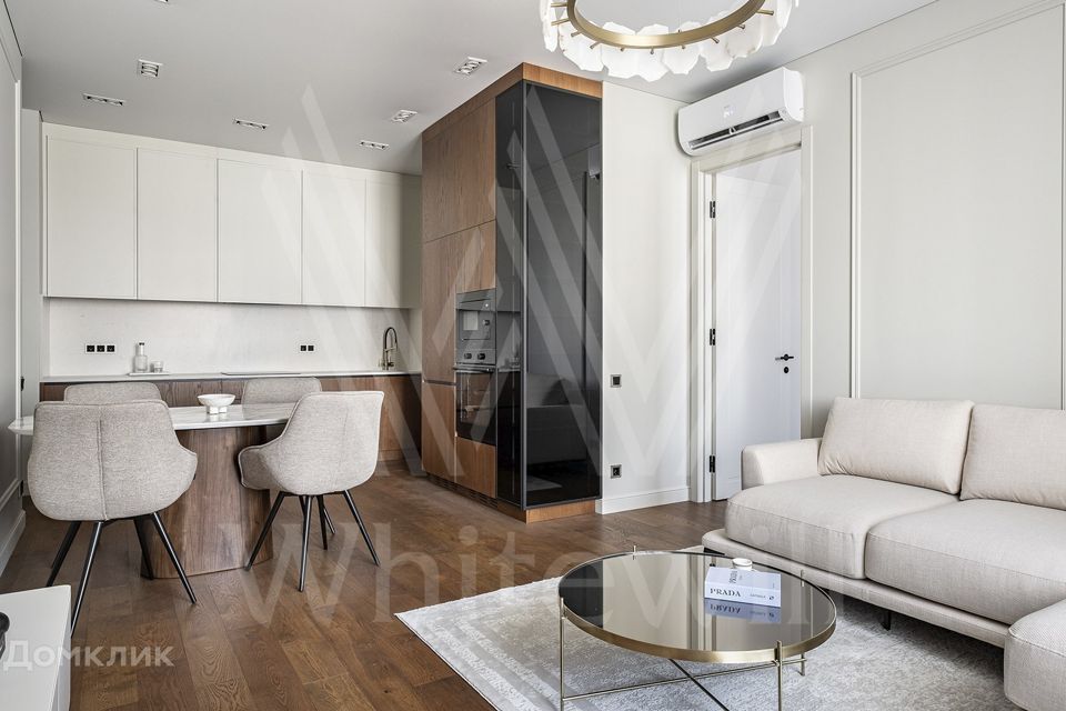 Продаётся 4-комнатная квартира, 95 м²