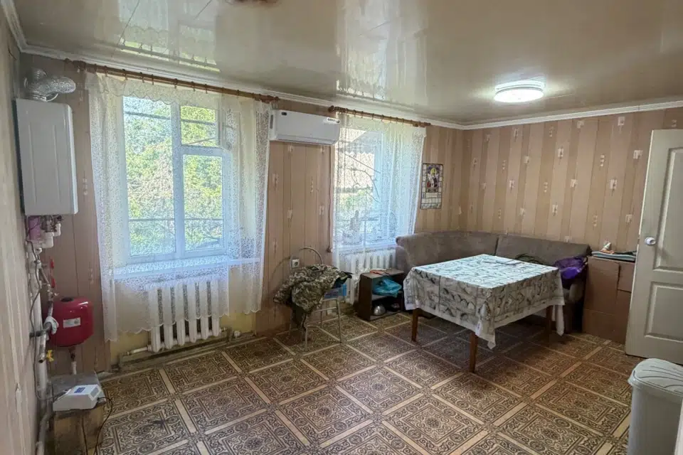Продаётся 1-этажный дом, 100 м²