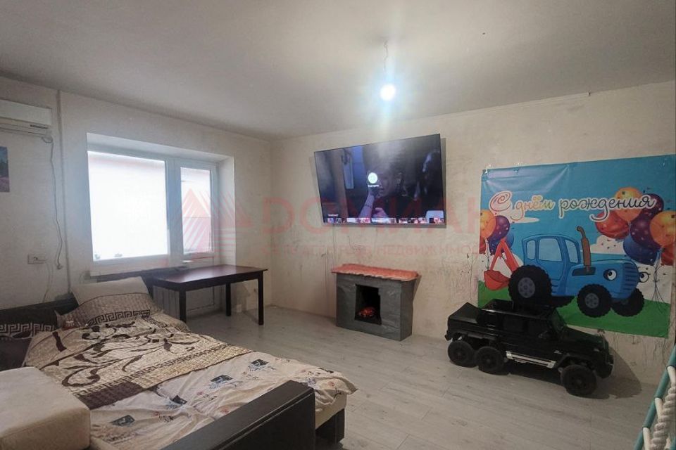 Продаётся 3-комнатная квартира, 60 м²
