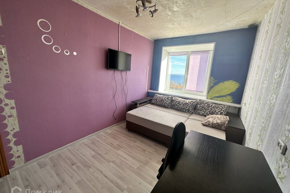 Продаётся комната в 3-комн. квартире, 11.7 м²