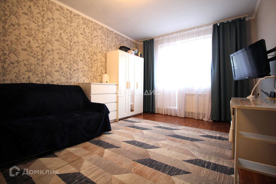 Продаётся 1-комнатная квартира, 37.7 м²