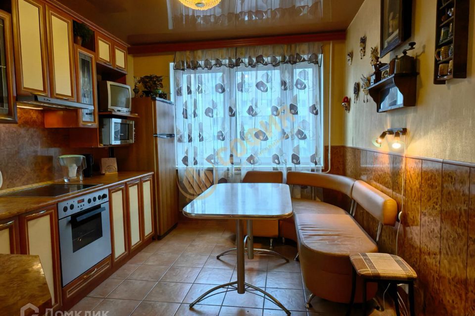 Продаётся 3-комнатная квартира, 79.7 м²