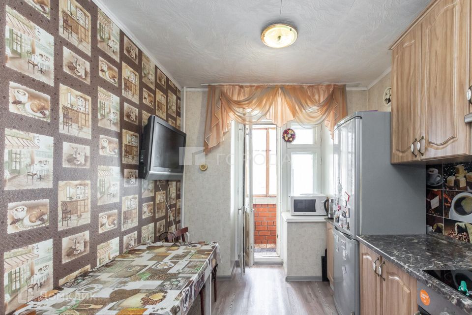 Продаётся 3-комнатная квартира, 65.7 м²