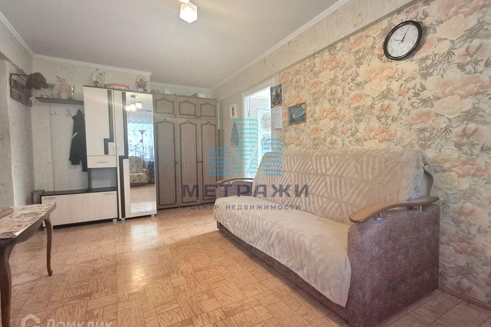 Продаётся 4-комнатная квартира, 58.2 м²