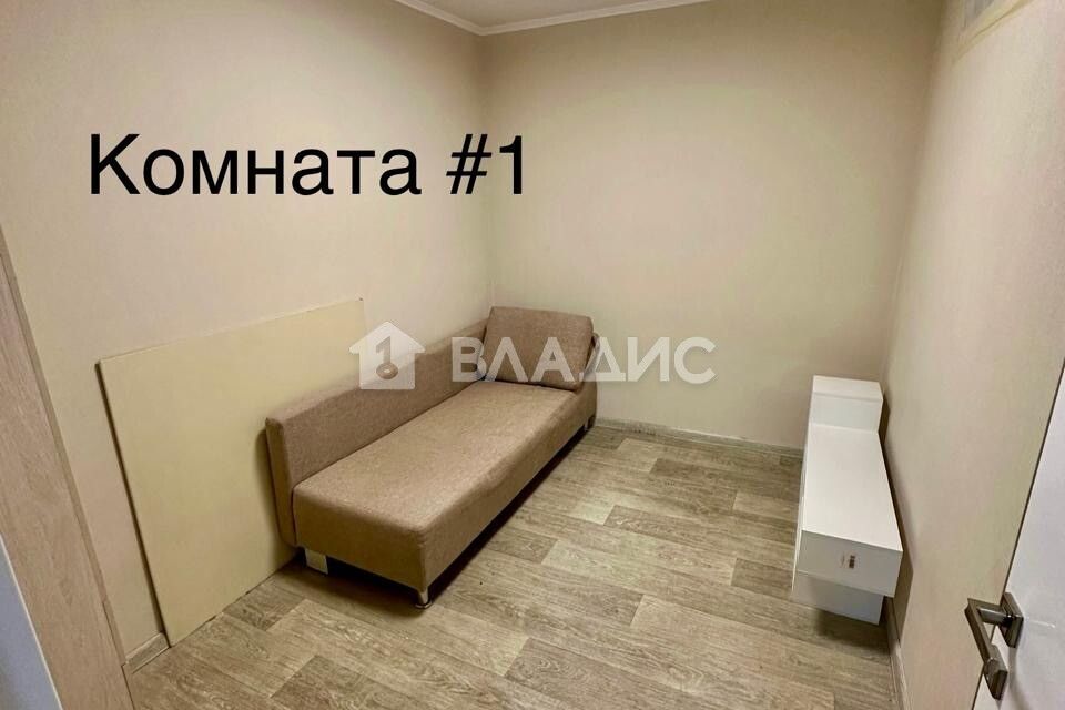 Продаётся 3-комнатная квартира, 44 м²