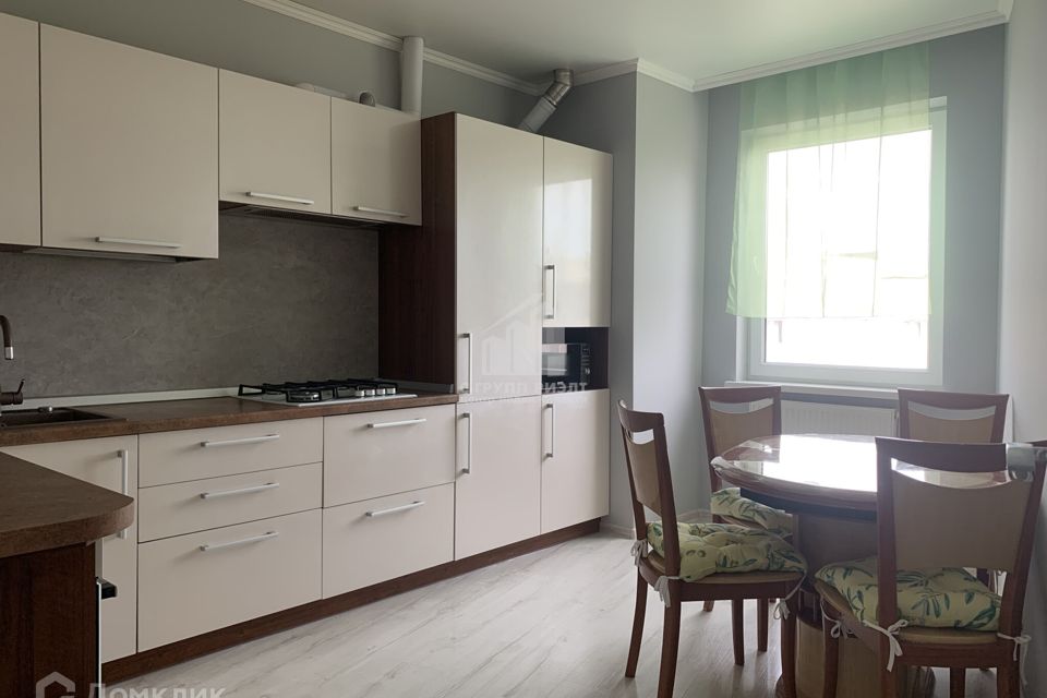 Продаётся 2-комнатная квартира, 69 м²