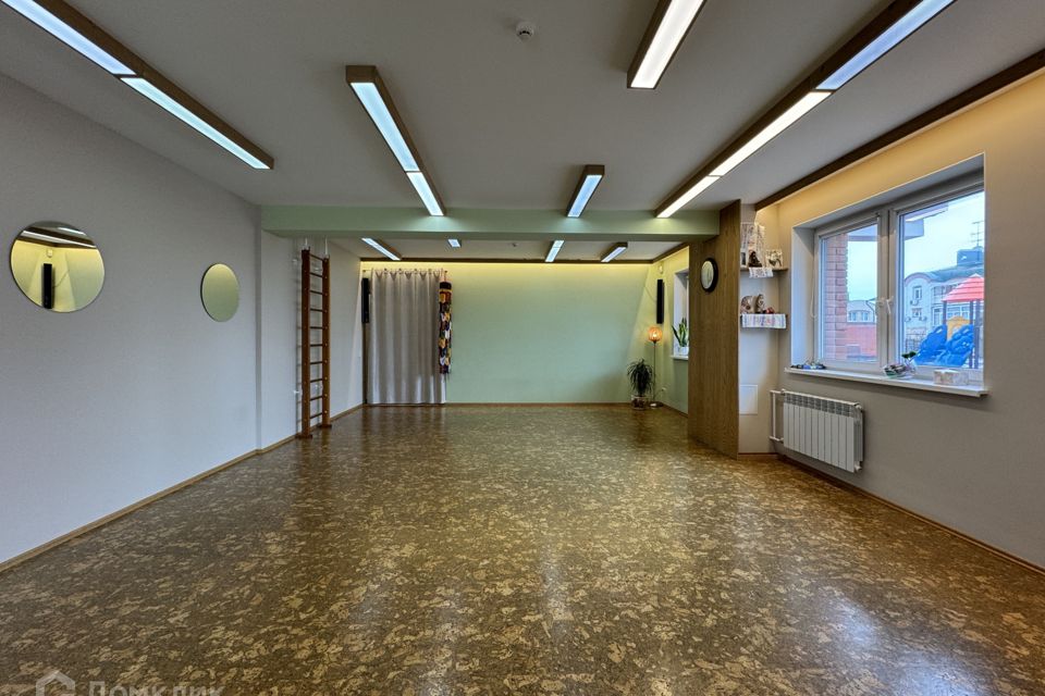 Продаётся 3-комнатная квартира, 76.2 м²