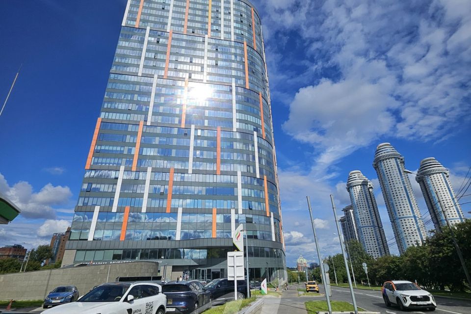 Продаётся 2-комнатная квартира, 73.1 м²