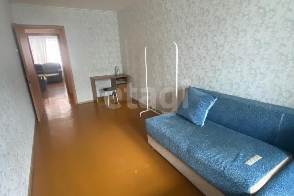 Продаётся 3-комнатная квартира, 60.5 м²