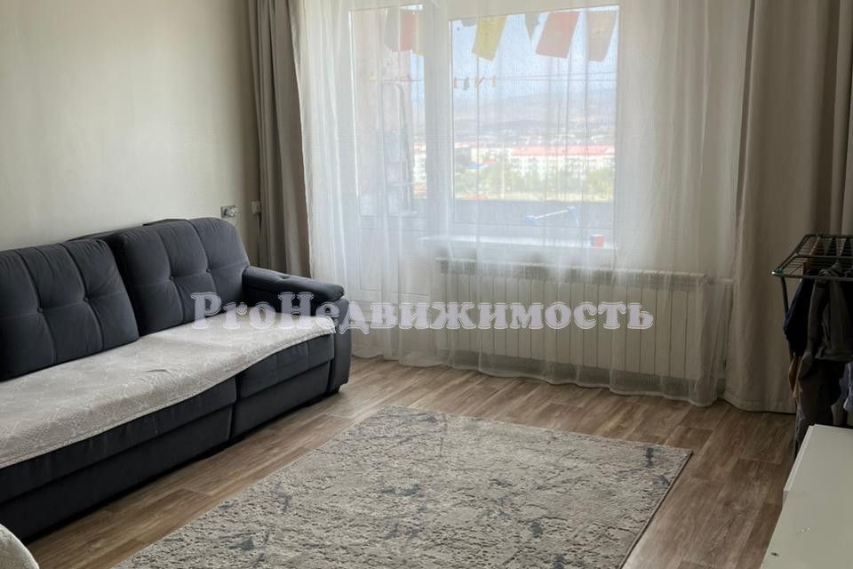 Продаётся 3-комнатная квартира, 67.8 м²