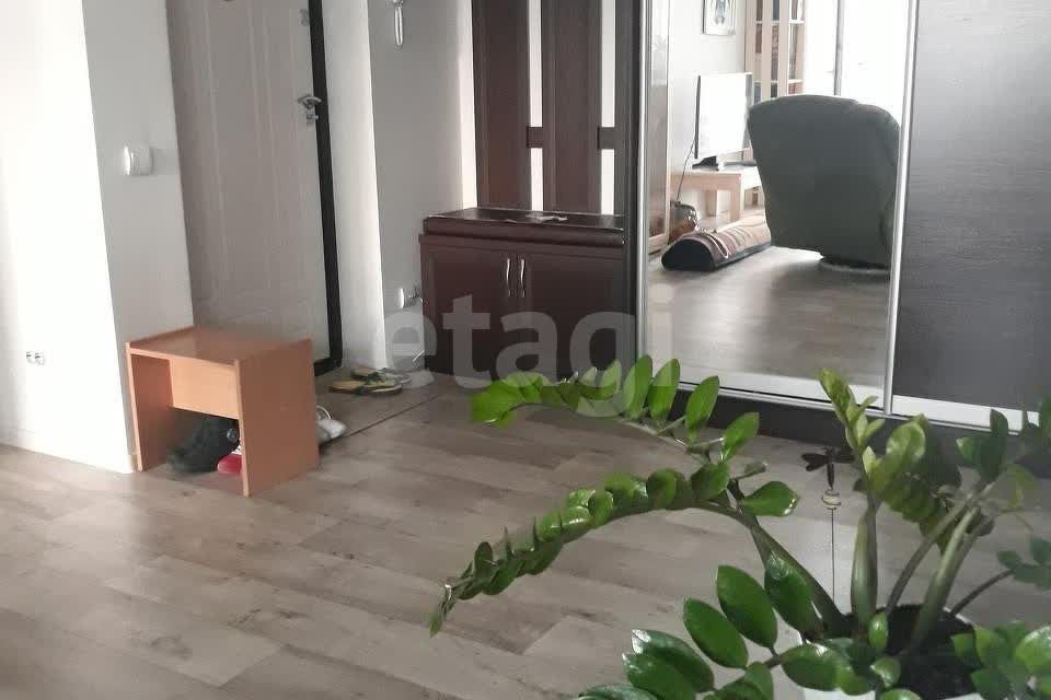 Продаётся 2-комнатная квартира, 63 м²