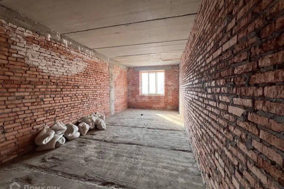 Продаётся 1-комнатная квартира, 49 м²