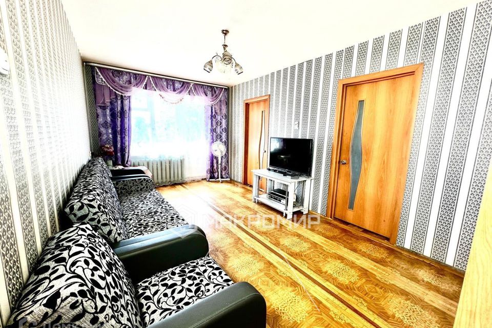 Продаётся 4-комнатная квартира, 62 м²