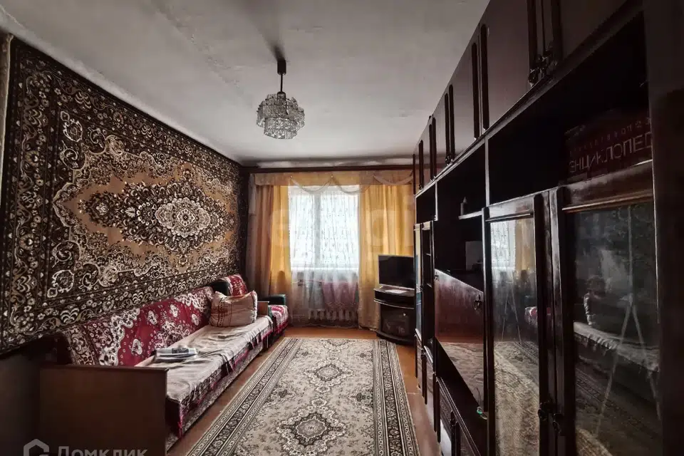 Продаётся 2-комнатная квартира, 40.6 м²