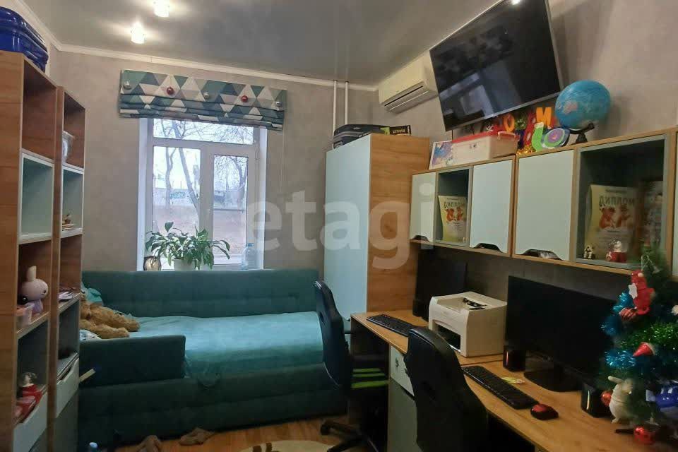 Продаётся 2-комнатная квартира, 55.5 м²