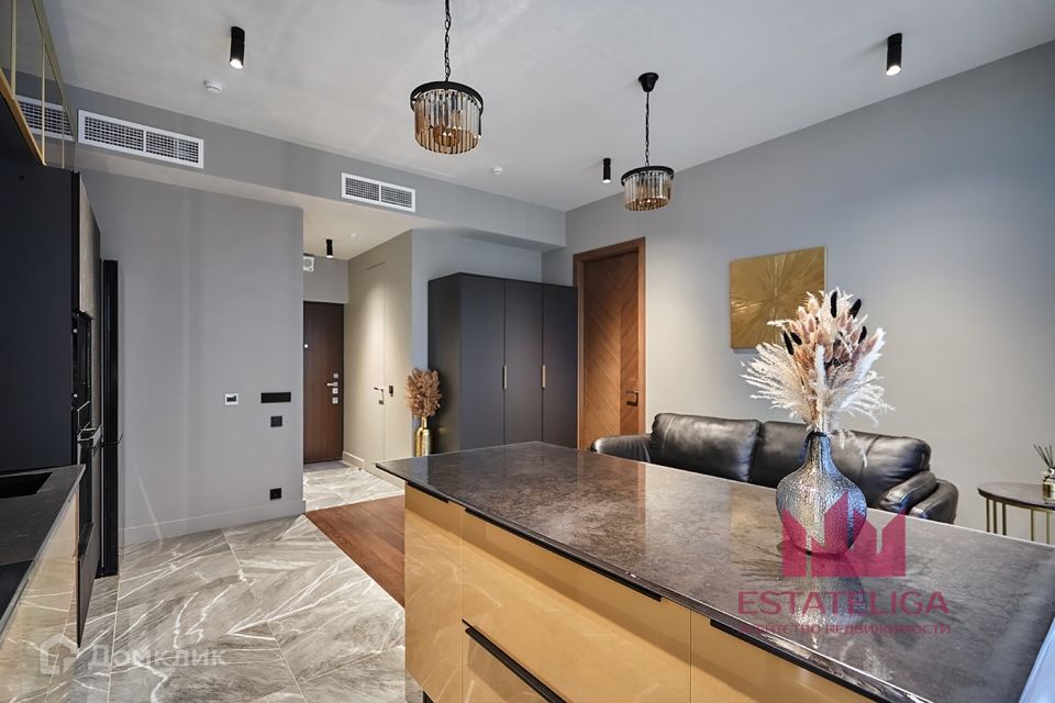 Продаётся 1-комнатная квартира, 50.7 м²