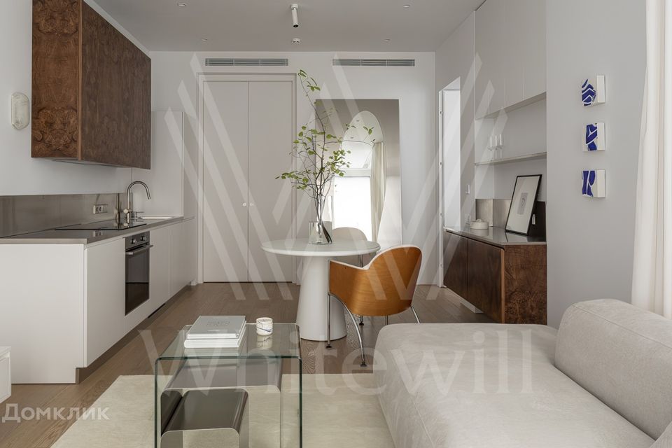 Продаётся 1-комнатная квартира, 53 м²