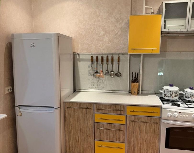 Сдаётся 1-комнатная квартира, 52 м²