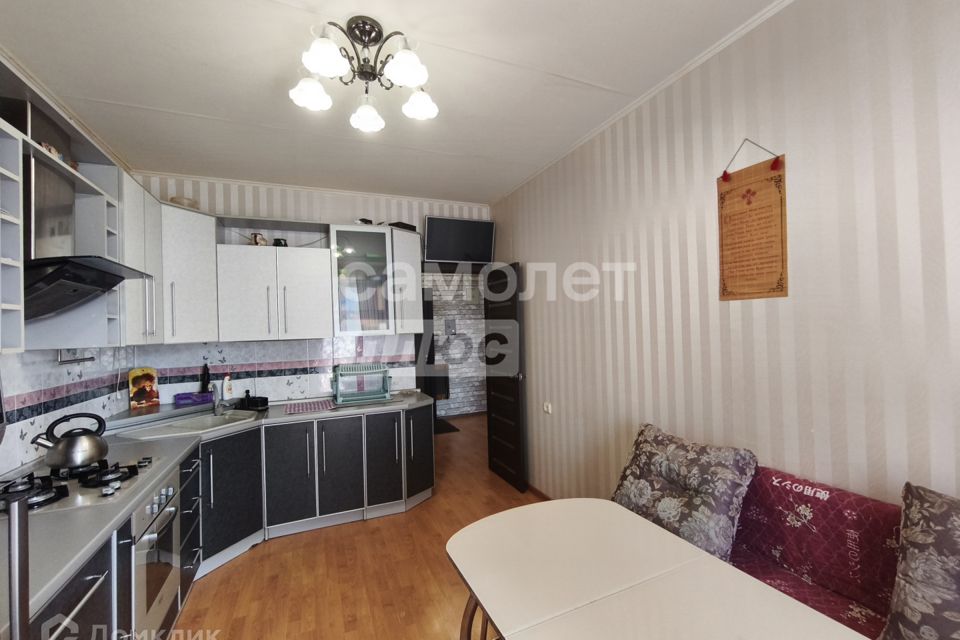 Продаётся 1-комнатная квартира, 48.4 м²