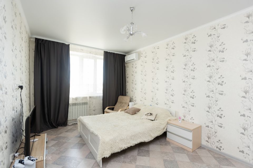 Продаётся 1-комнатная квартира, 38 м²