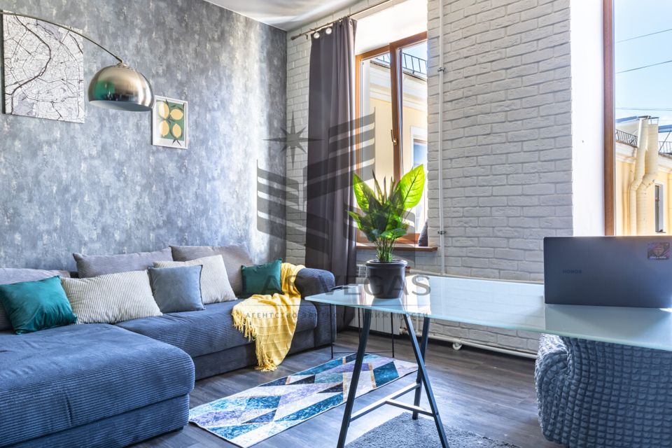 Сдаётся 2-комнатная квартира, 75 м²
