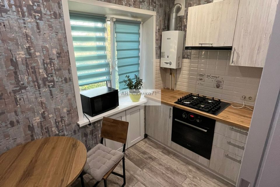 Продаётся 1-комнатная квартира, 32 м²