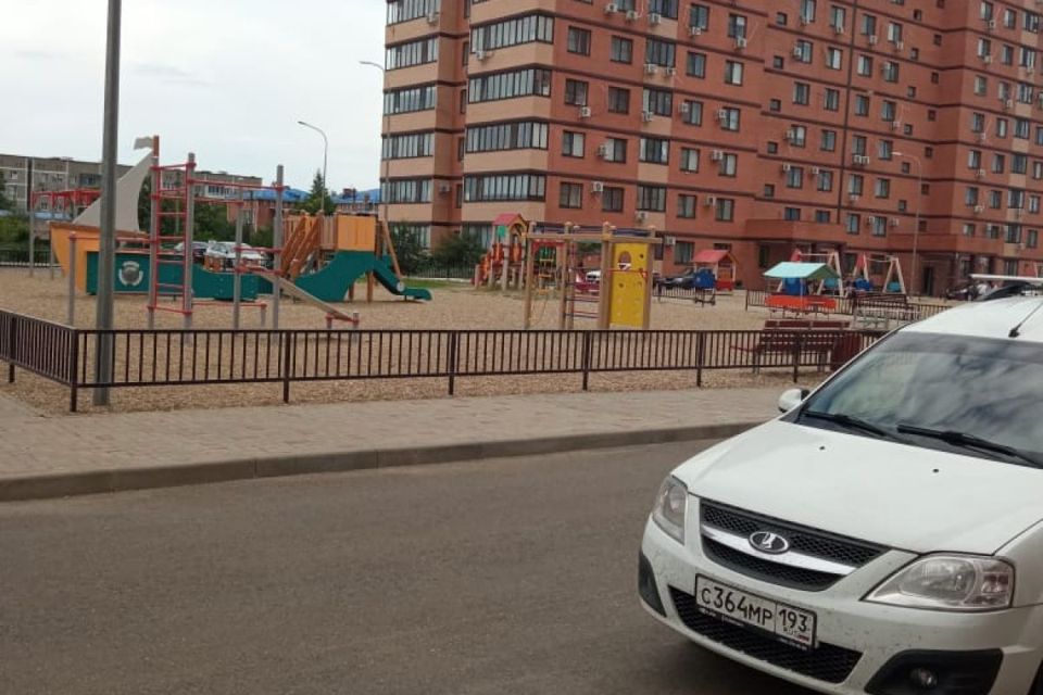 Продаётся 1-комнатная квартира, 35 м²
