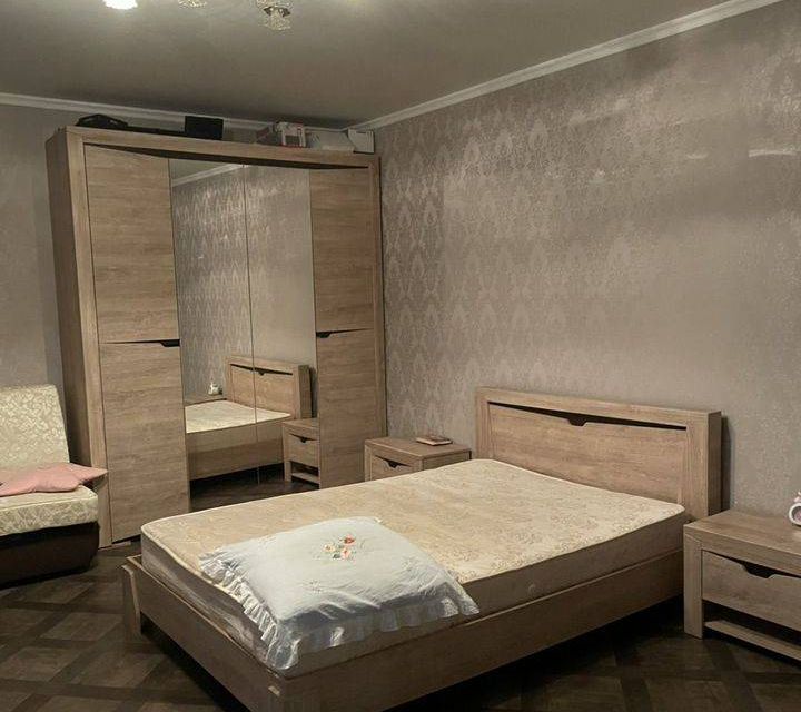 Продаётся 2-комнатная квартира, 70.8 м²