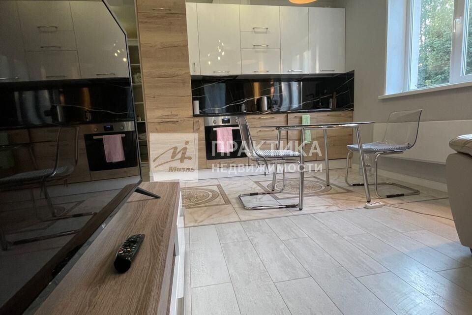 Продаётся 1-комнатная квартира, 38.2 м²