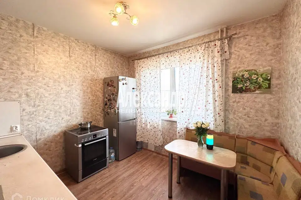 Продаётся 3-комнатная квартира, 71.5 м²